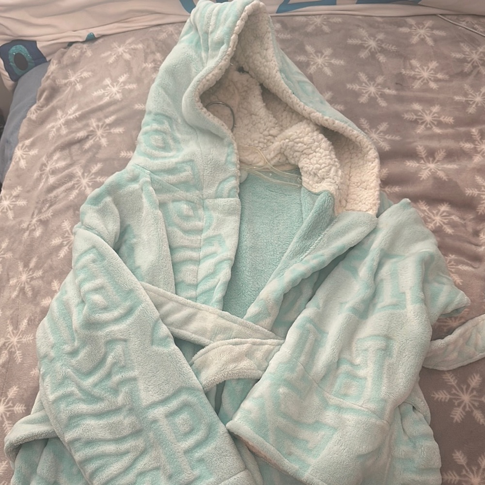 PINK Victoria Secret Bath Hooded Robe